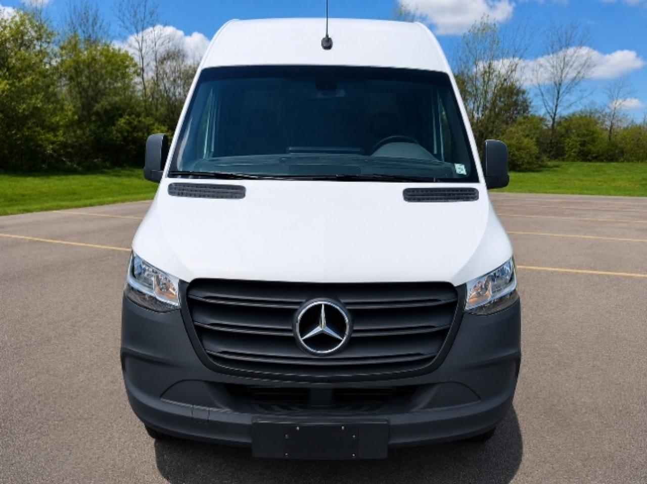 mercedes-benz sprinter cargo van 2019 WD3PF1CD4KP107249 image mercedes-benz sprinter cargo van 2019 WD3PF1CD4KP107249 image